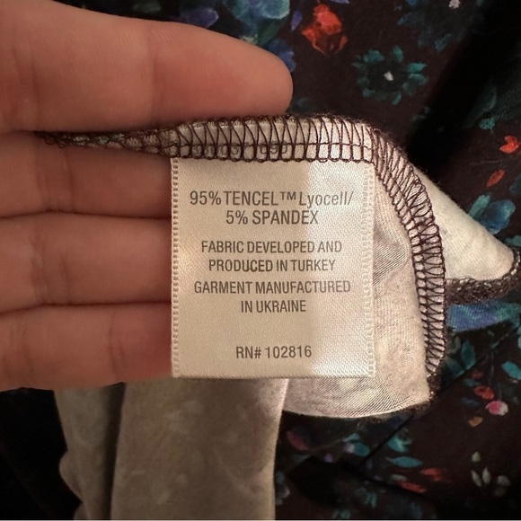 Garnet Hill Dark Floral Knit Trapeze Dress Long 3/4 Sleeve Scoop Neck Size Large - Picture 4 of 6